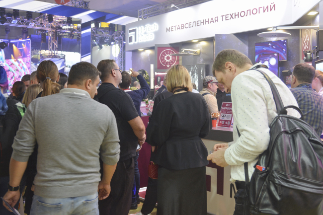 Компактные мультимедийные и световые решения от Hi-Tech Media на выставке light+audio tec , фото-39