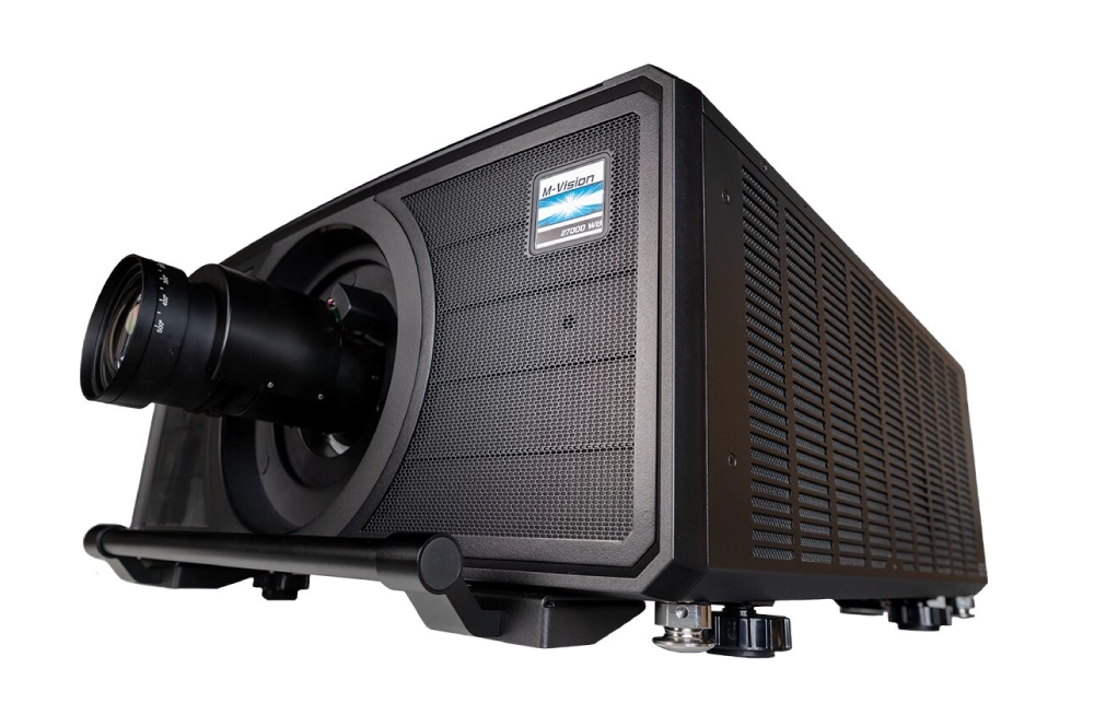 Digital Projection сияет на спортивной арене Adidas, фото-1