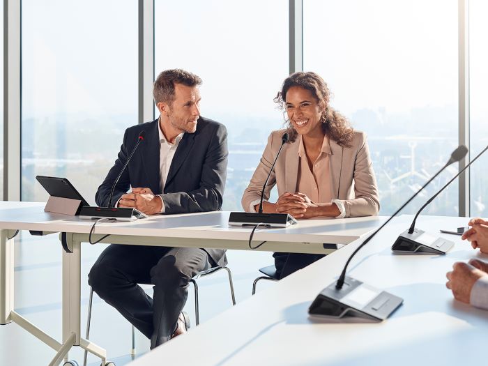 Televic Plixus - конференц-система нового поколения