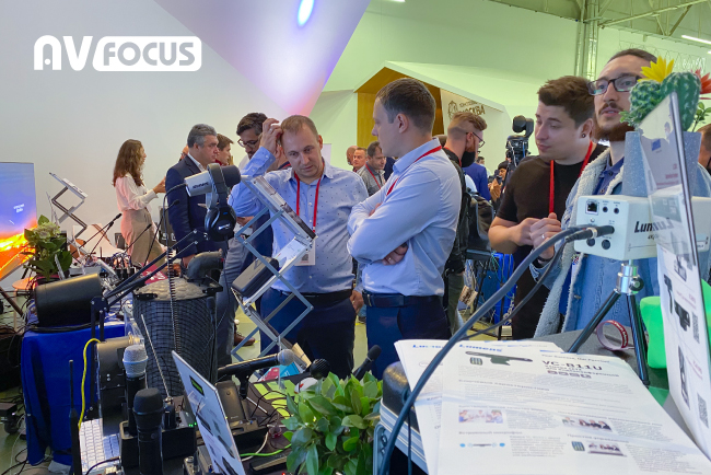 Hi-Tech Media | работа на выставке AV’Focus