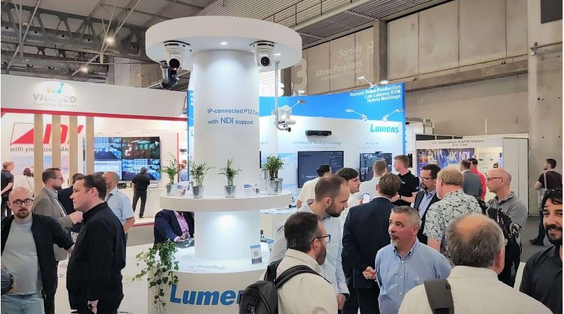 ise2022 стенд lumens фото 2