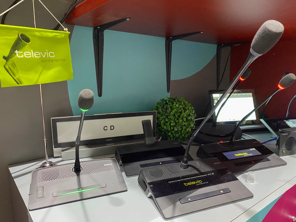 Микрофонные системы Televic, foto-39