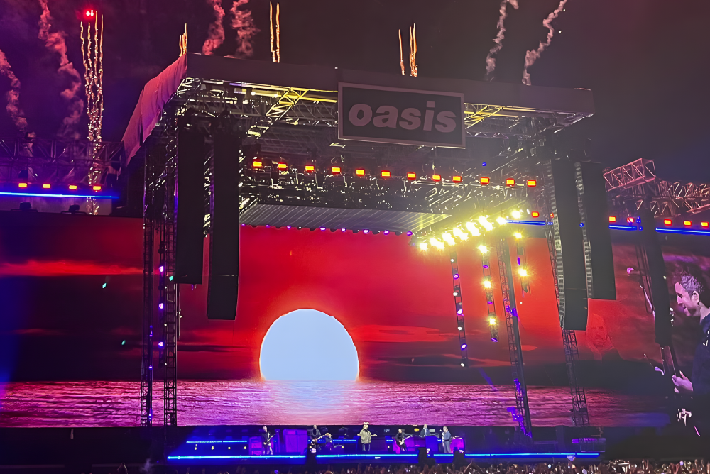 Пол Нормандейл озаряет Oasis с помощью 280 приборов CHAUVET Professional, фото-4