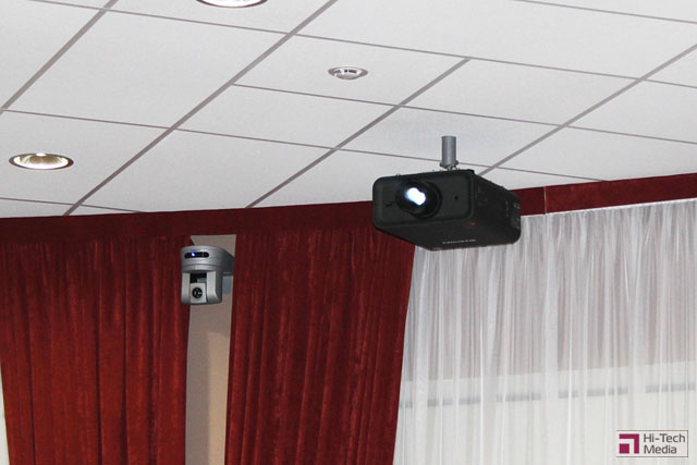 Проектор Christie