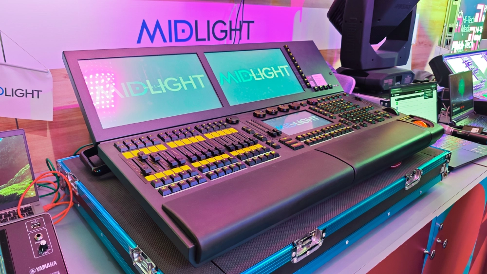 MIDLIGHT | Hi-Tech Media представляет театр современных технологий на Light+Audio Tec 25, foto-19