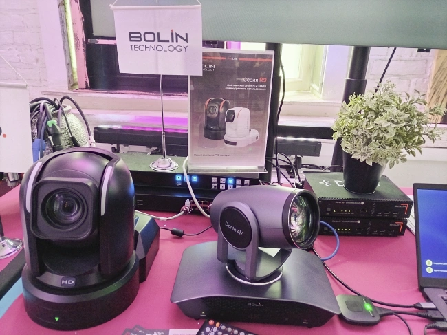 Hi-Tech Media открыли портал в мир инноваций на выставке Prointegration Tech