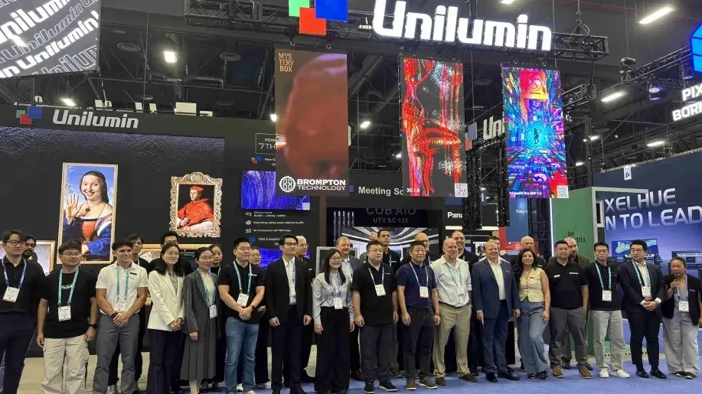 Компания Unilumin также впервые представила дисплей XE для проката Компания Unilumin также впервые представила дисплей XE для проката