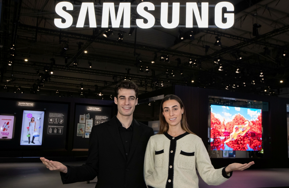 3D-вывески без очков: Samsung показывает будущее коммерческих дисплеев на ISE, фото-1