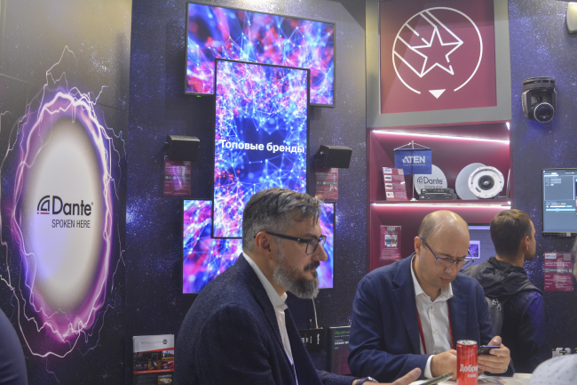 Компактные мультимедийные и световые решения от Hi-Tech Media на выставке light+audio tec , фото-9