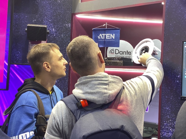 Компактные мультимедийные и световые решения от Hi-Tech Media на выставке light+audio tec , фото-37